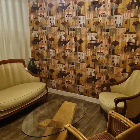 Independante Δωμάτια σε οικογενειακή κατοικία Γκρανβίλ